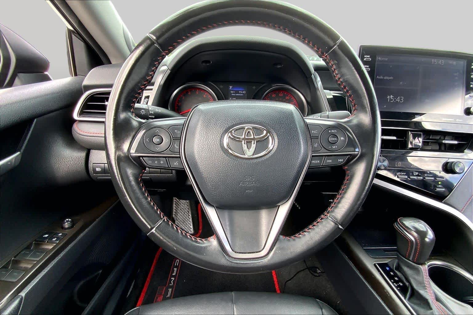 2021 Toyota Camry photo 6 of 36