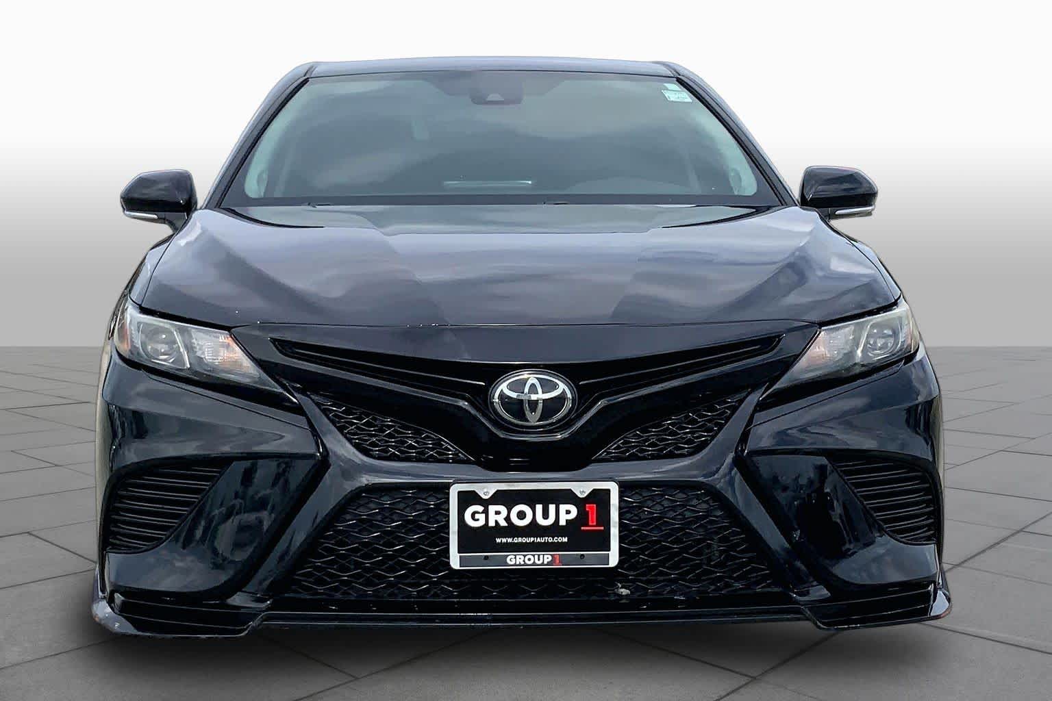 2021 Toyota Camry photo 4 of 36
