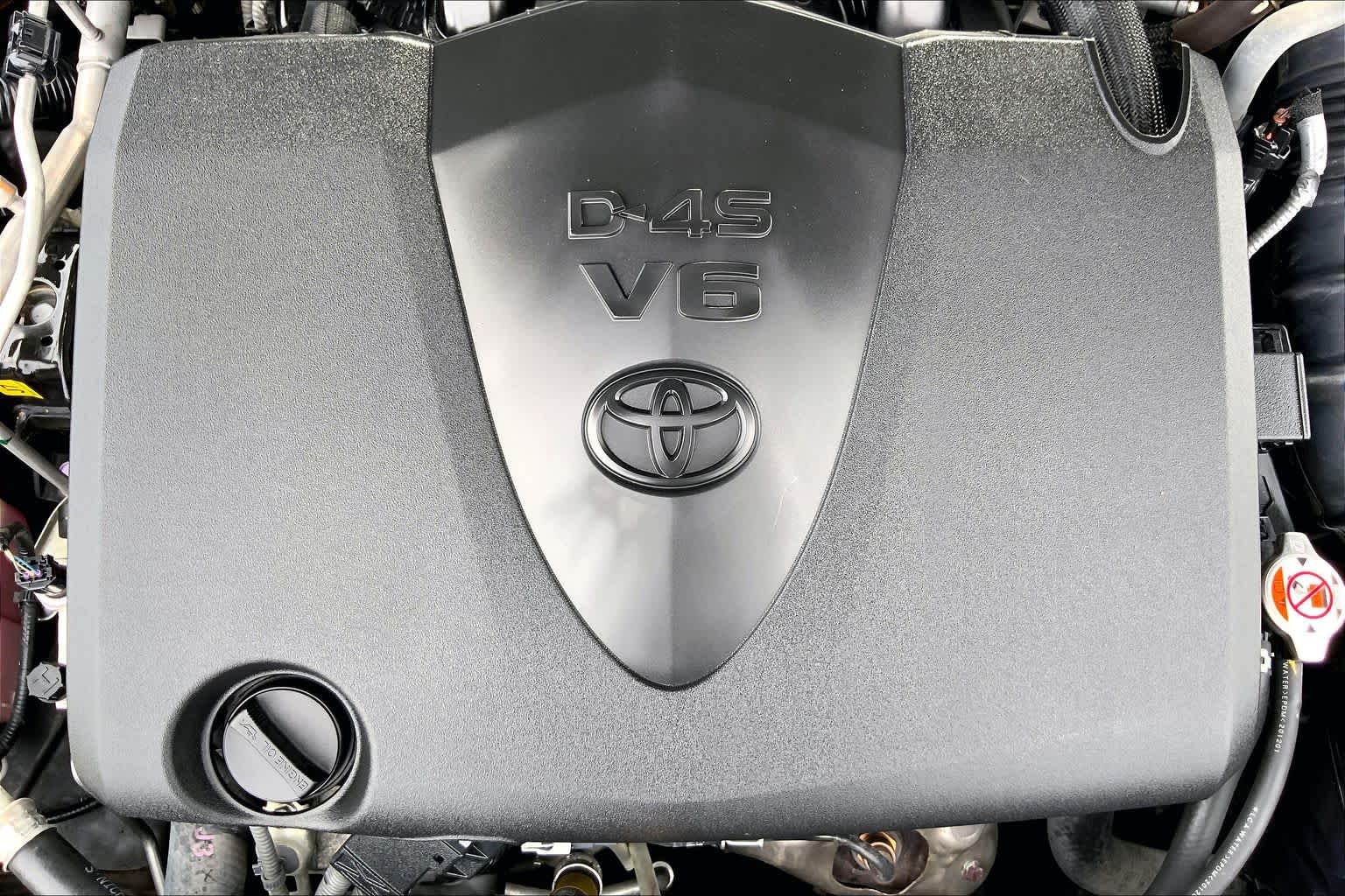 2021 Toyota Camry photo 32 of 36