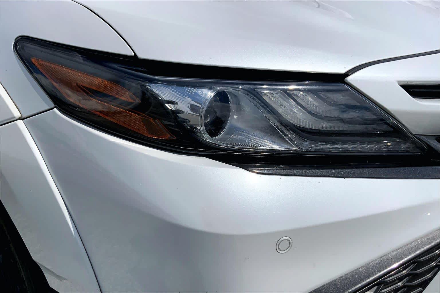 2021 Toyota Camry XSE V6 Wind Chill Pearl/Midnight Black Metallic at Beck & Masten Kia