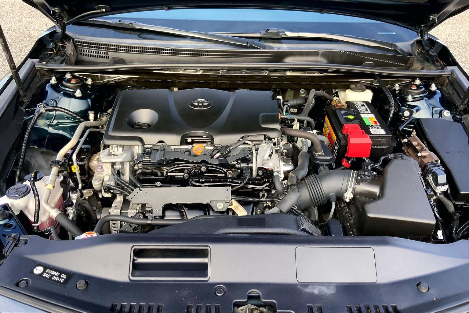 2020 Toyota Camry photo 31 of 33
