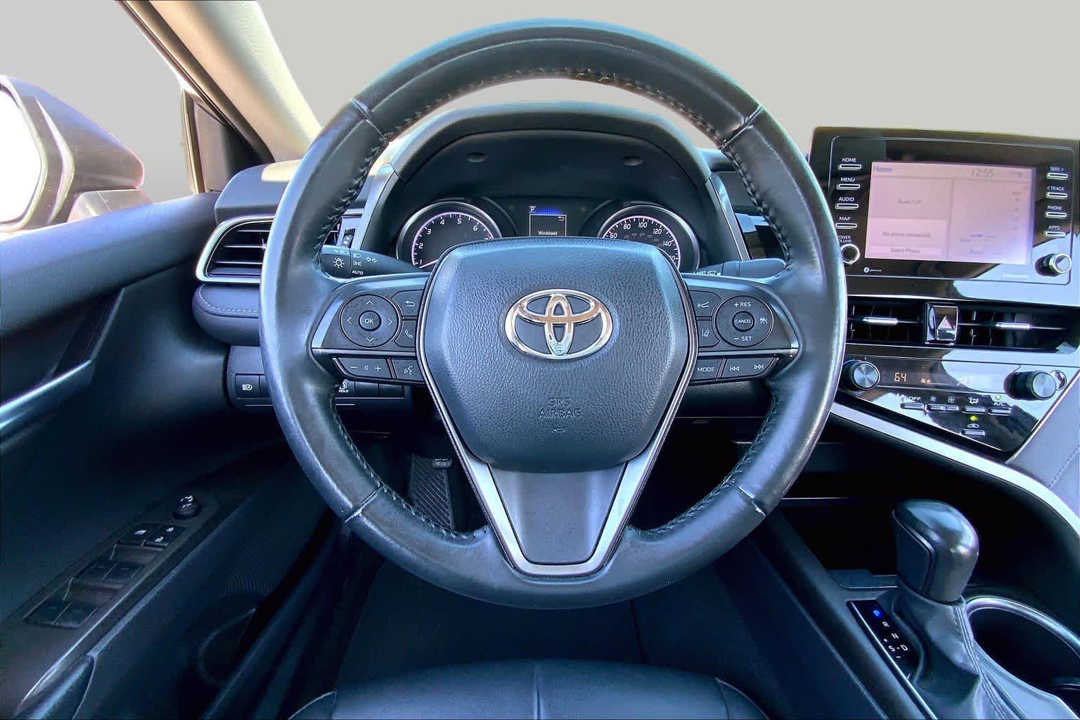 2023 Toyota Camry photo 6 of 36