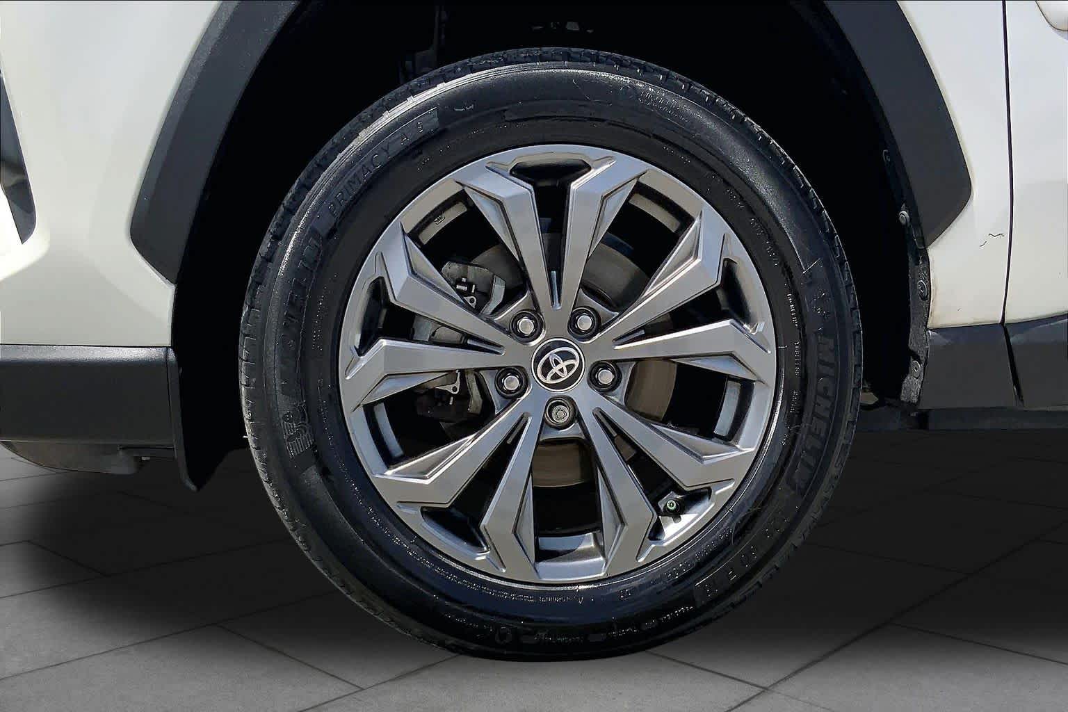 2022 Toyota RAV4 Hybrid Limited Blizzard Pearl at Group 1 Toyota Southwest