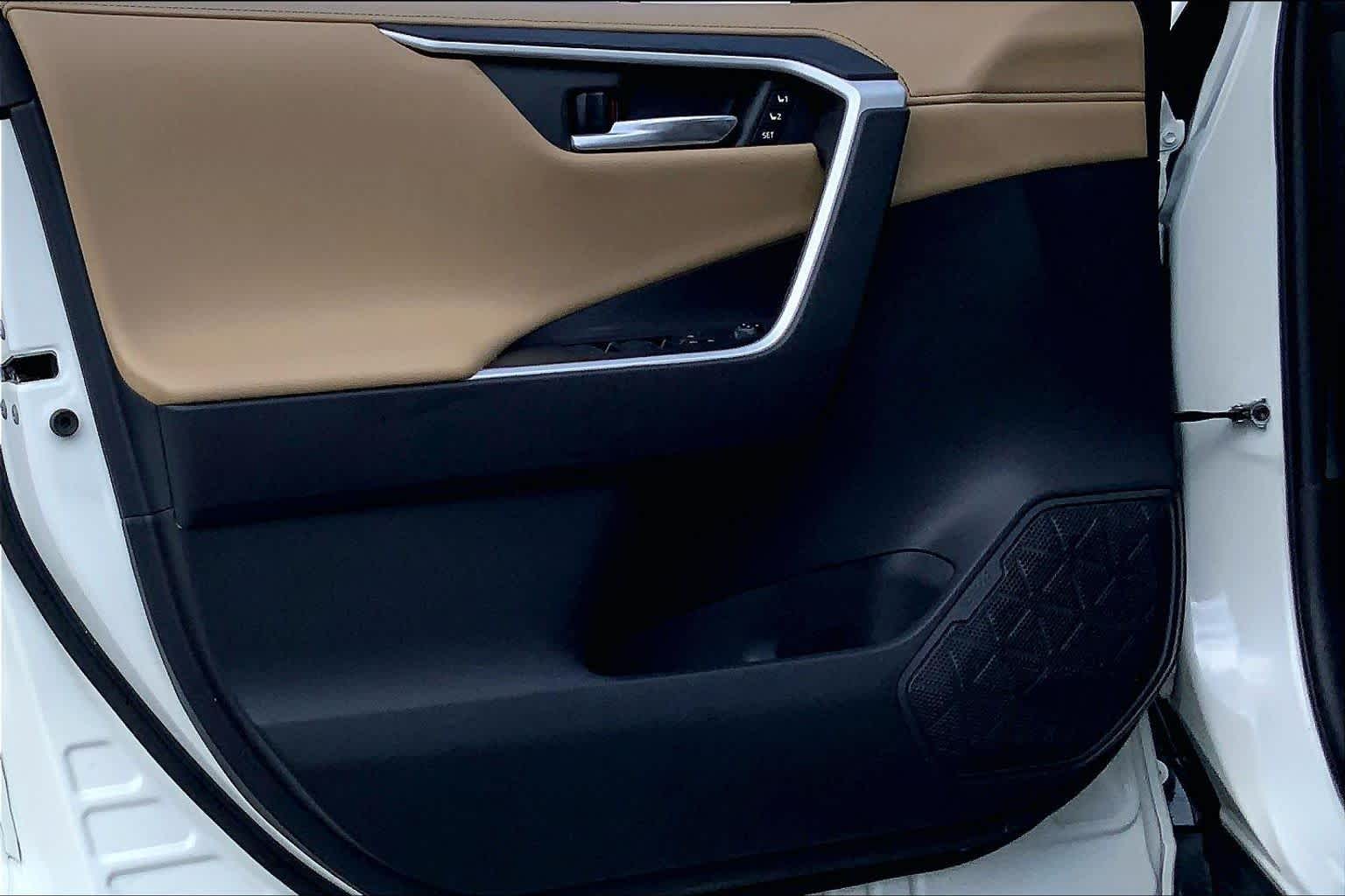2022 Toyota RAV4 Hybrid Limited Blizzard Pearl at Group 1 Toyota Southwest