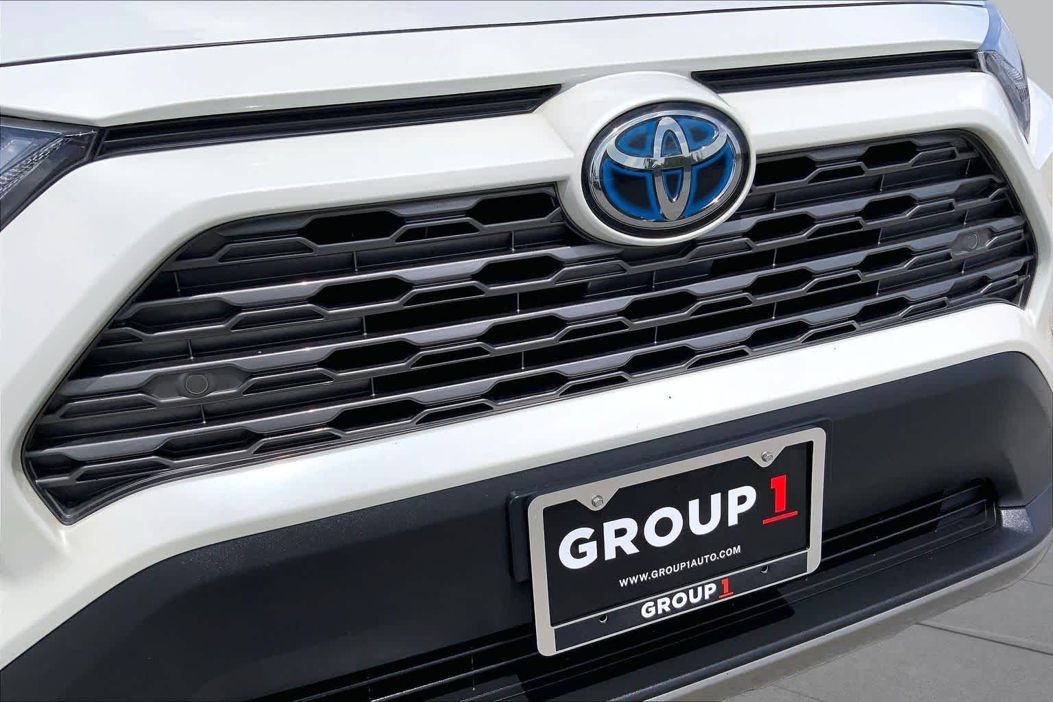 2022 Toyota RAV4 Hybrid Limited Blizzard Pearl at Group 1 Toyota Southwest