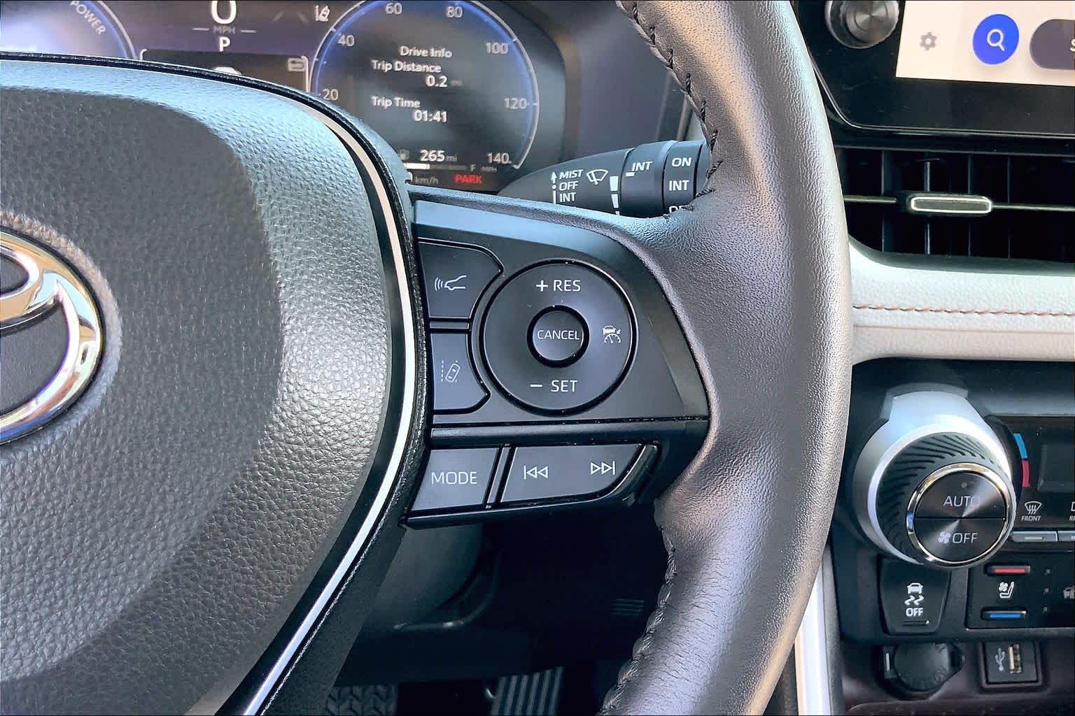 2025 Toyota RAV4 photo 24 of 36