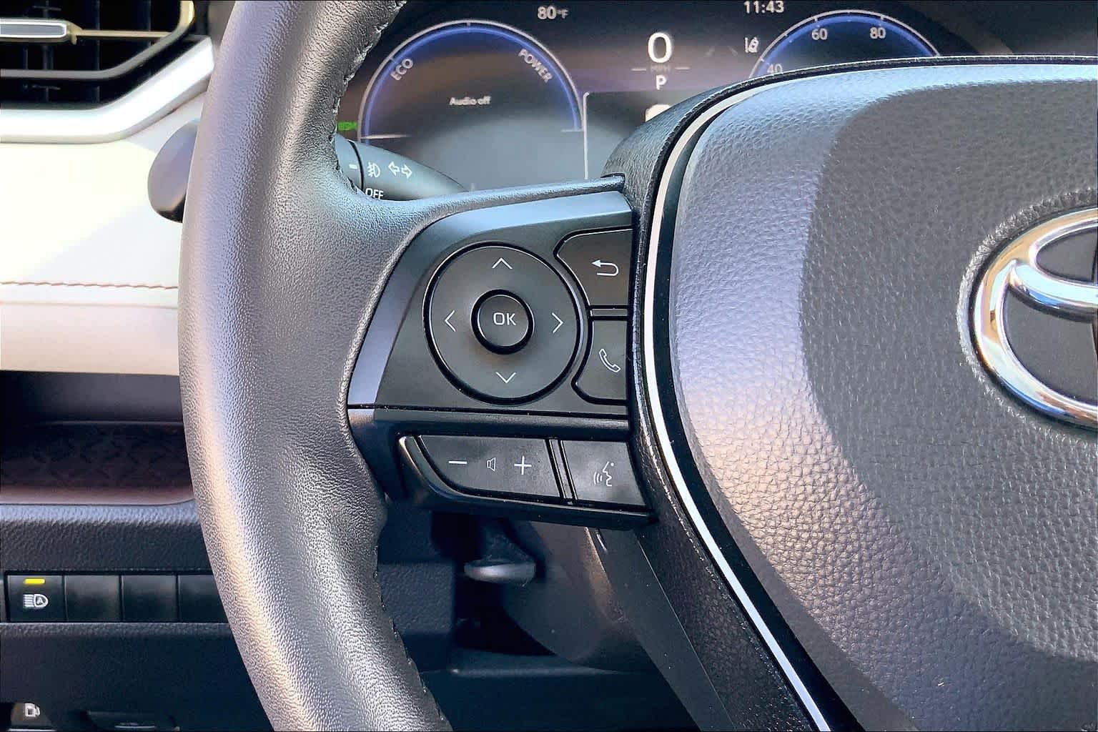 2025 Toyota RAV4 photo 23 of 36