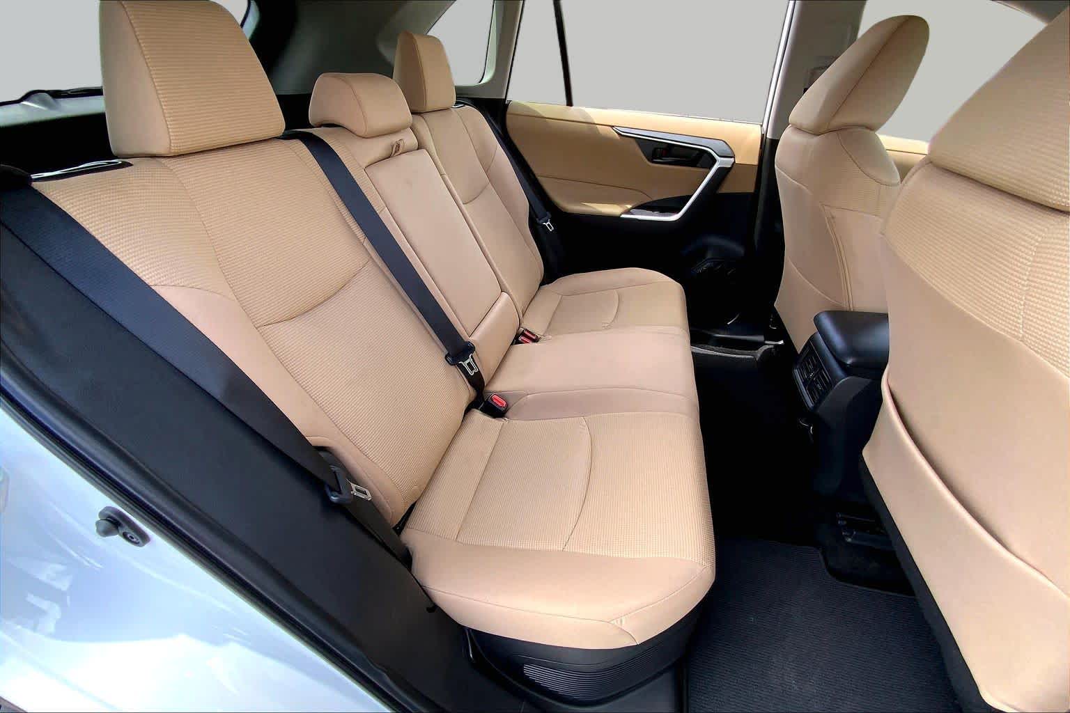 2025 Toyota RAV4 Hybrid LE Ice Cap at Group 1 Toyota Southwest