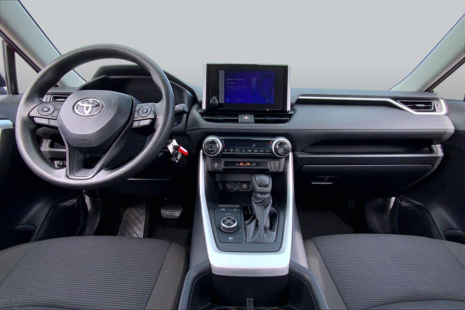 2025 Toyota RAV4 photo 15 of 35