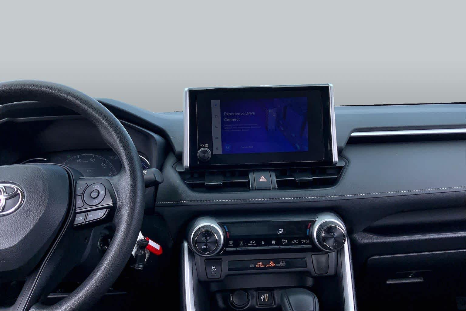 2025 Toyota RAV4 photo 7 of 35