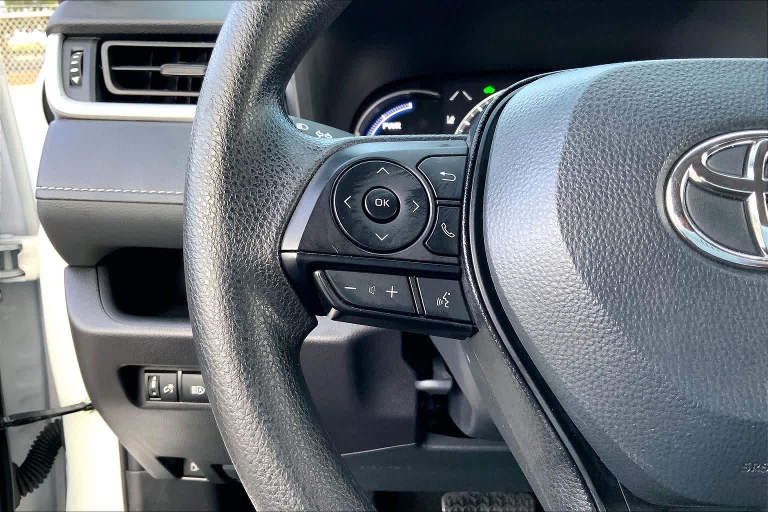 2025 Toyota RAV4 Hybrid LE Ice Cap at Group 1 Toyota Southwest