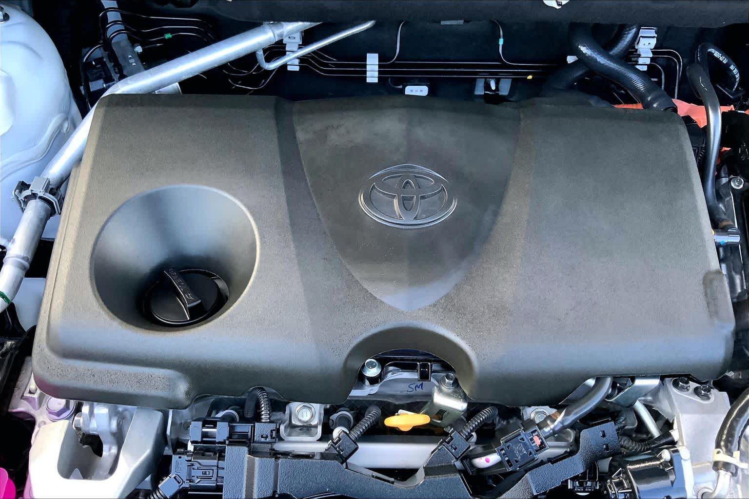 2025 Toyota RAV4 Hybrid LE Ice Cap at Group 1 Toyota Southwest