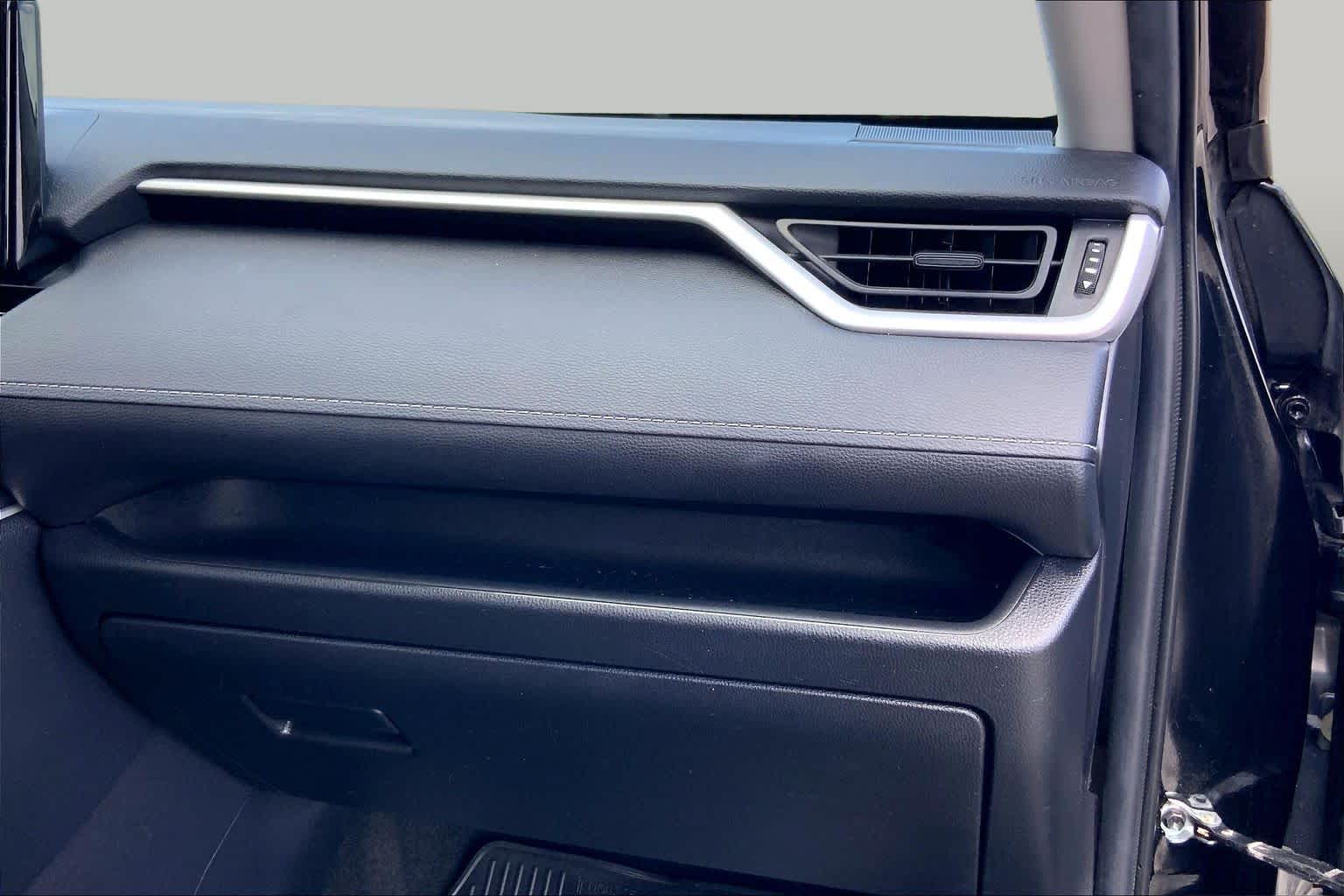 2021 Toyota RAV4 Hybrid XLE Midnight Black Metallic at AutoNation USA Katy