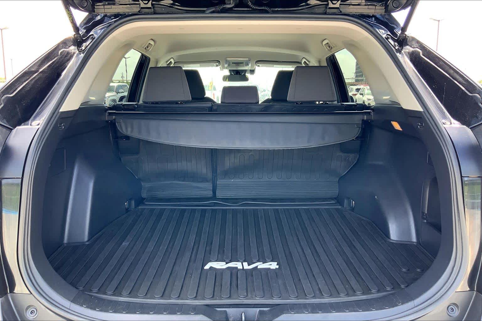 2021 Toyota RAV4 Hybrid XLE Midnight Black Metallic at AutoNation USA Katy
