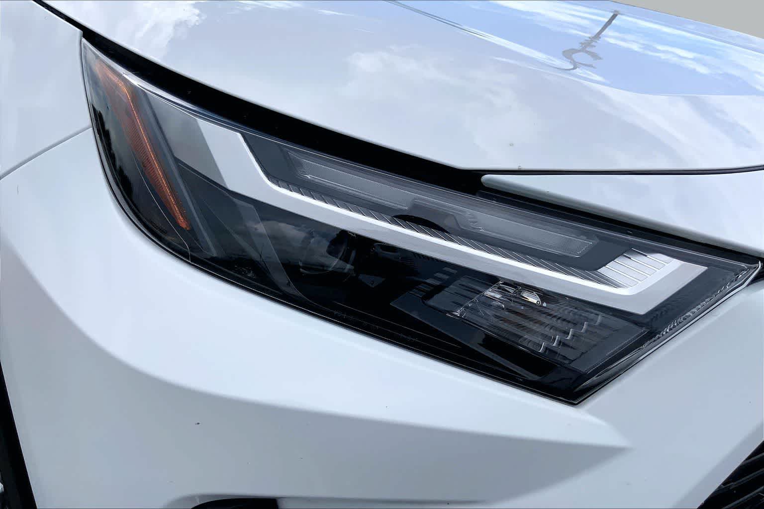2025 Toyota RAV4 Hybrid XLE Ice Cap at Group 1 GMC Buick South
