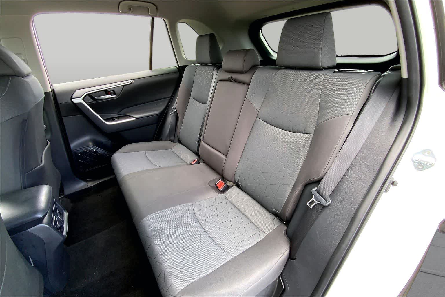 2025 Toyota RAV4 Hybrid XLE Ice Cap at Group 1 GMC Buick South