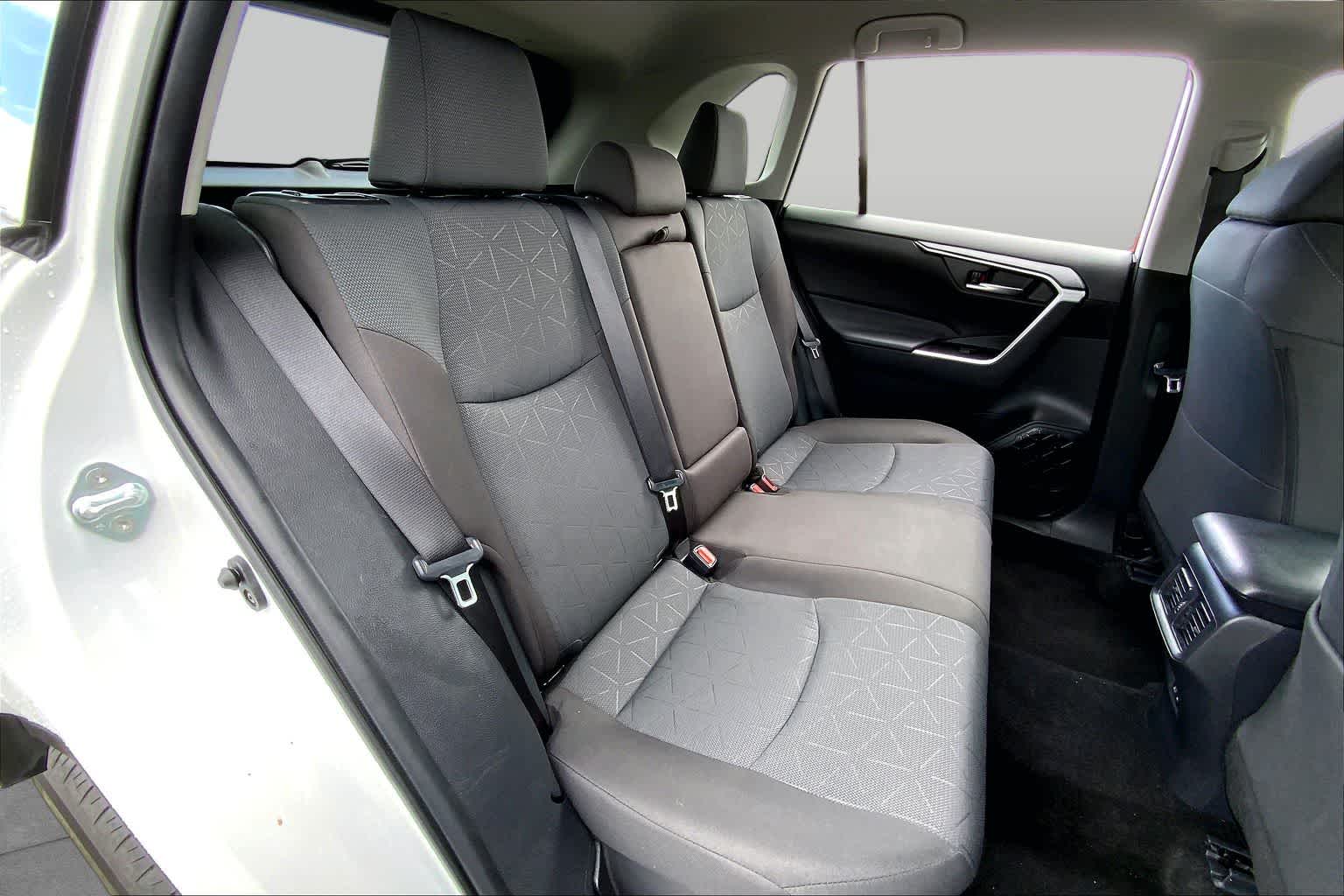 2025 Toyota RAV4 Hybrid XLE Ice Cap at Group 1 GMC Buick South