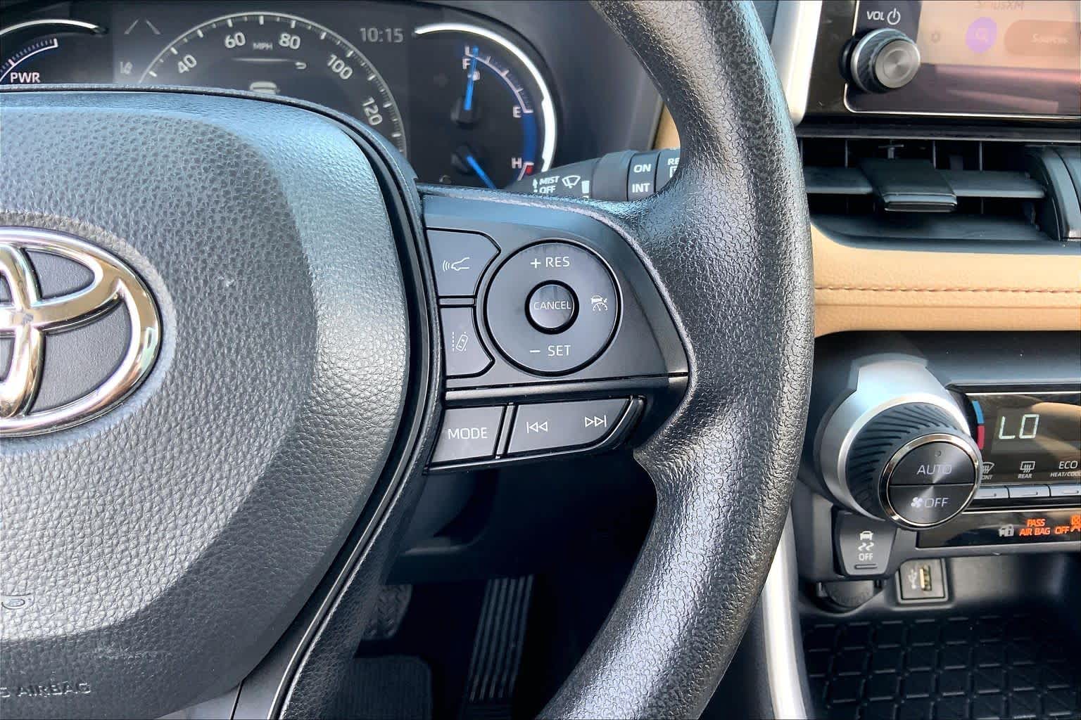 2025 Toyota RAV4 Hybrid XLE Ice Cap at Group 1 Toyota Southwest