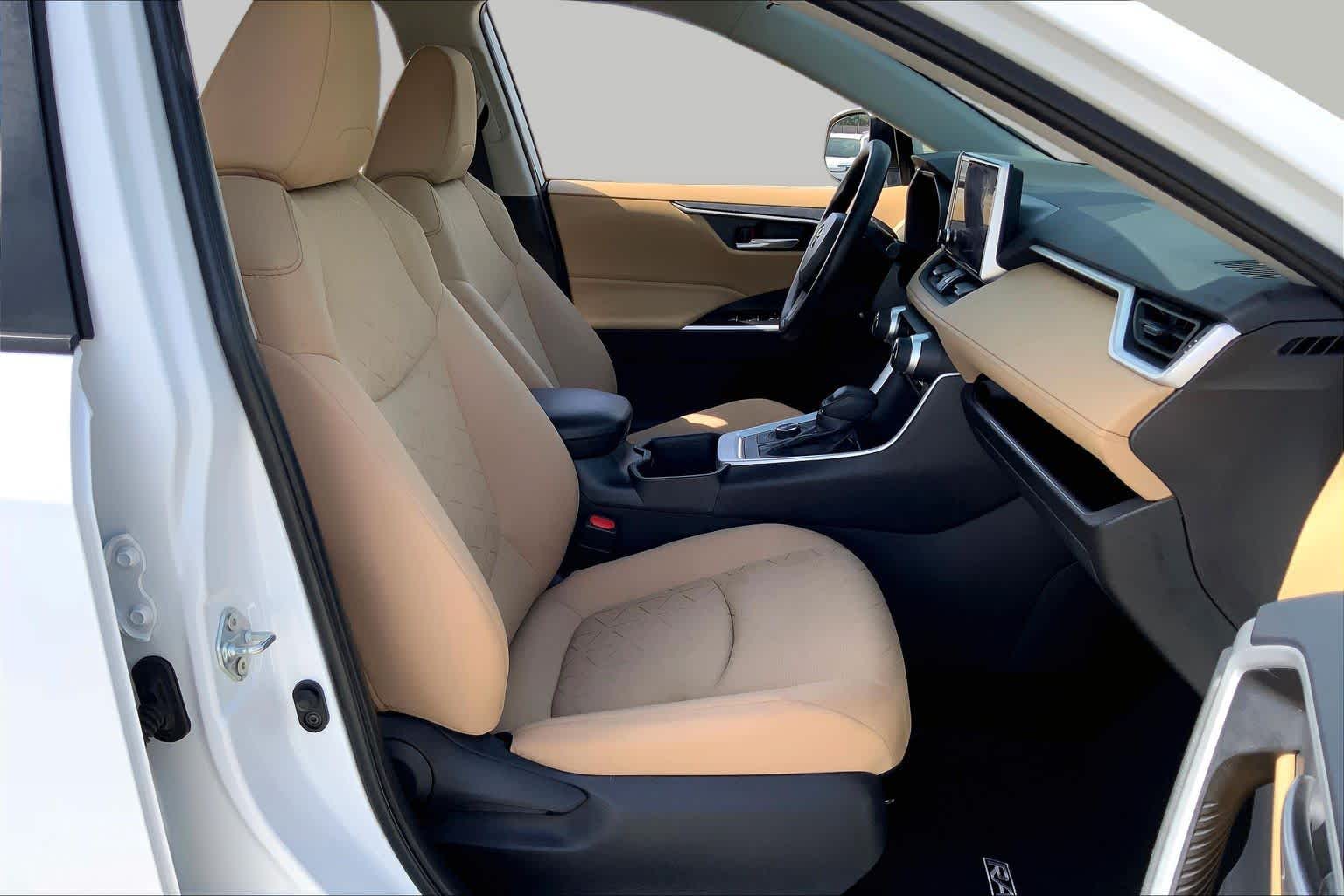 2025 Toyota RAV4 Hybrid XLE Ice Cap at Group 1 Toyota Southwest