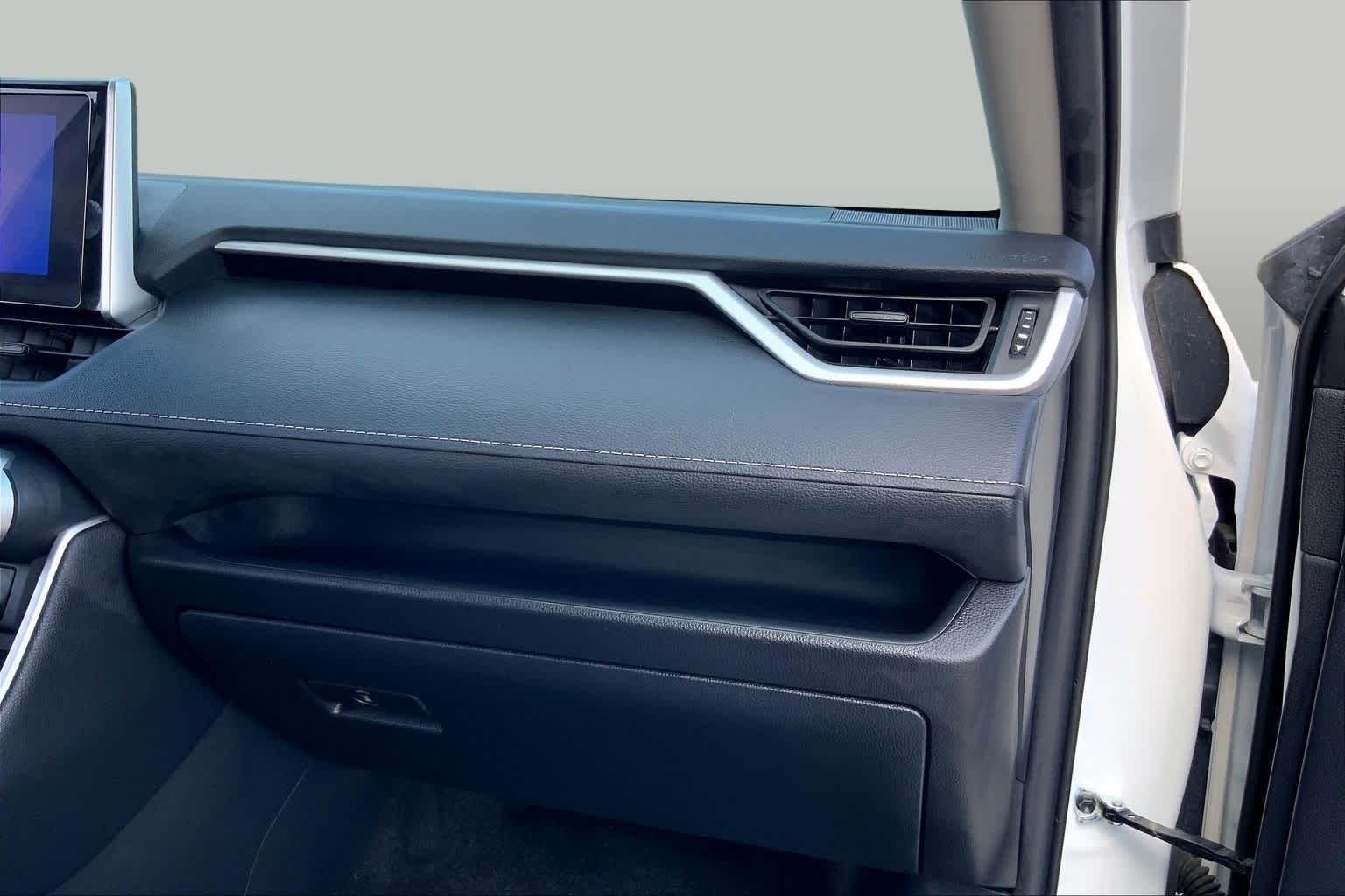 2025 Toyota RAV4 Hybrid XLE Ice Cap at Group 1 Toyota Southwest