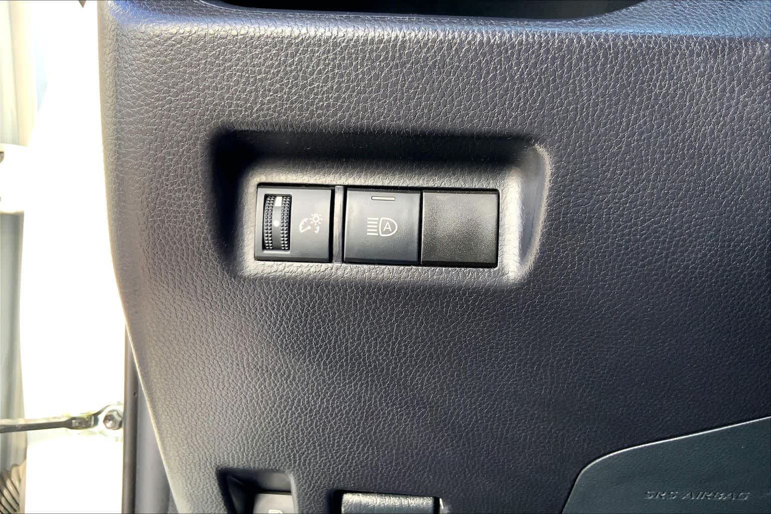 2025 Toyota RAV4 Hybrid XLE Ice Cap at Group 1 Toyota Southwest