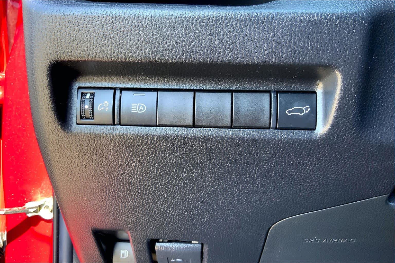 2022 Toyota RAV4 Hybrid XLE Ruby Flare Pearl at Group 1 Toyota Southwest