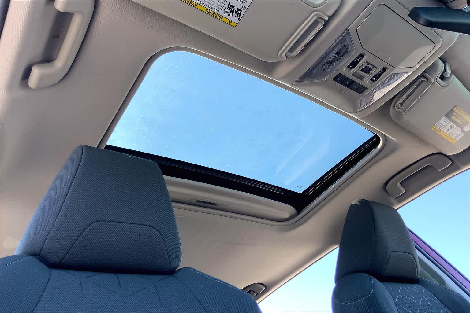 2022 Toyota RAV4 Hybrid XLE Ruby Flare Pearl at Group 1 Toyota Southwest