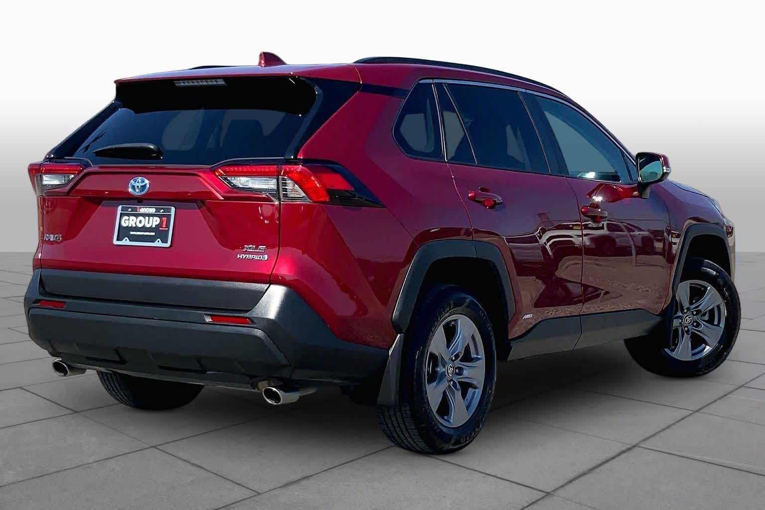 2022 Toyota RAV4 Hybrid XLE Ruby Flare Pearl at Group 1 Toyota Southwest