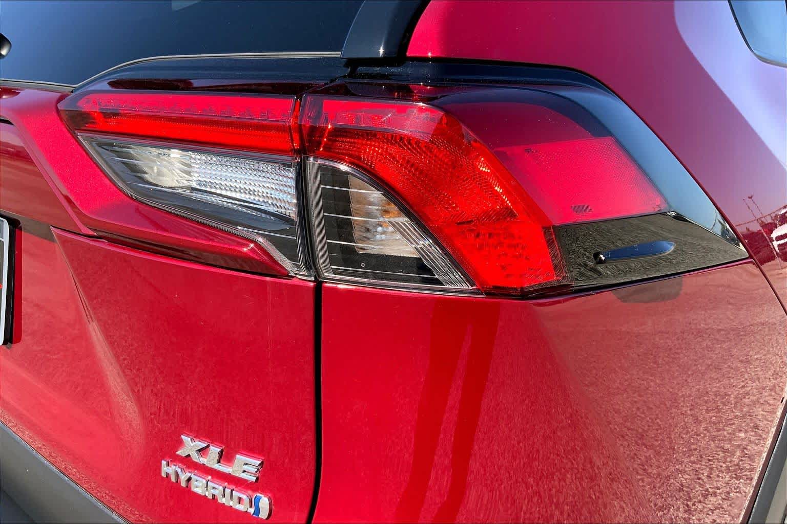 2022 Toyota RAV4 Hybrid XLE Ruby Flare Pearl at Group 1 Toyota Southwest