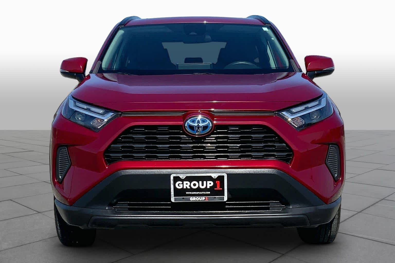 2022 Toyota RAV4 Hybrid XLE Ruby Flare Pearl at Group 1 Toyota Southwest