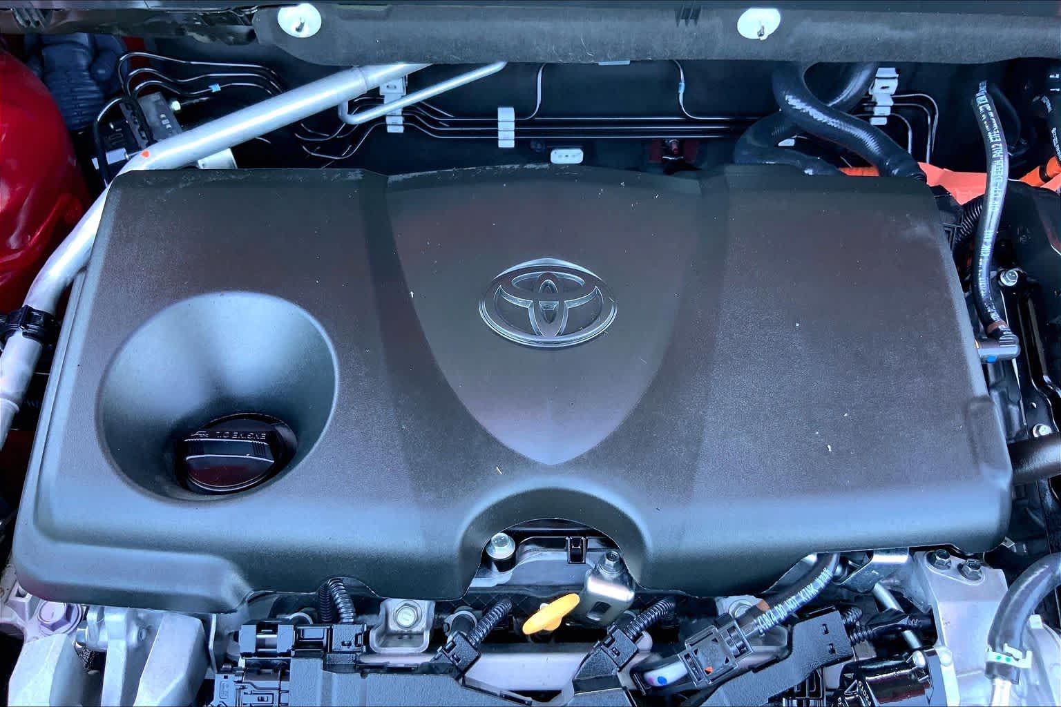 2022 Toyota RAV4 Hybrid XLE Ruby Flare Pearl at Group 1 Toyota Southwest