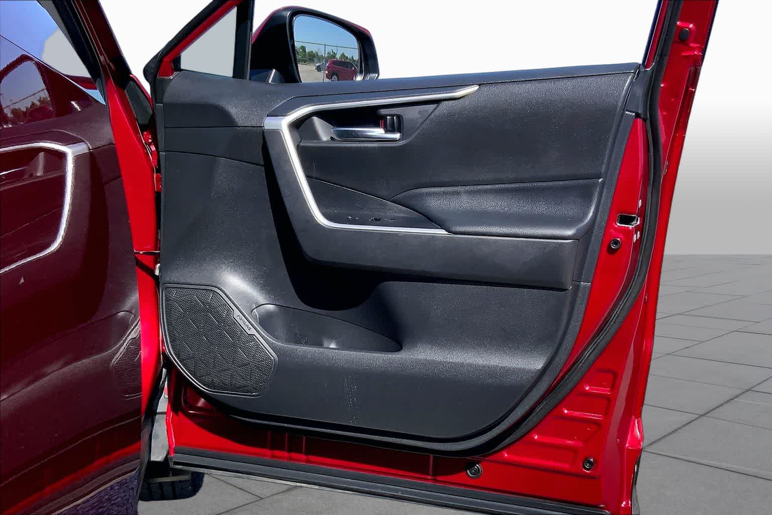 2022 Toyota RAV4 Hybrid XLE Ruby Flare Pearl at Group 1 Toyota Southwest