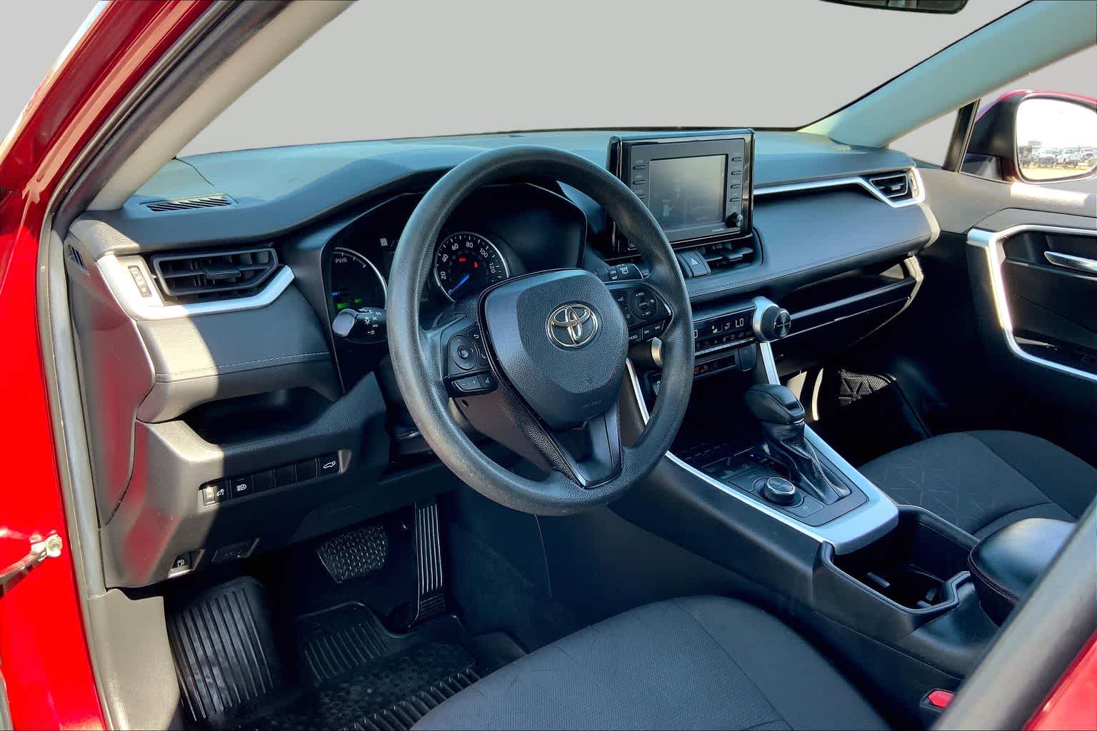 2022 Toyota RAV4 Hybrid XLE Ruby Flare Pearl at Group 1 Toyota Southwest