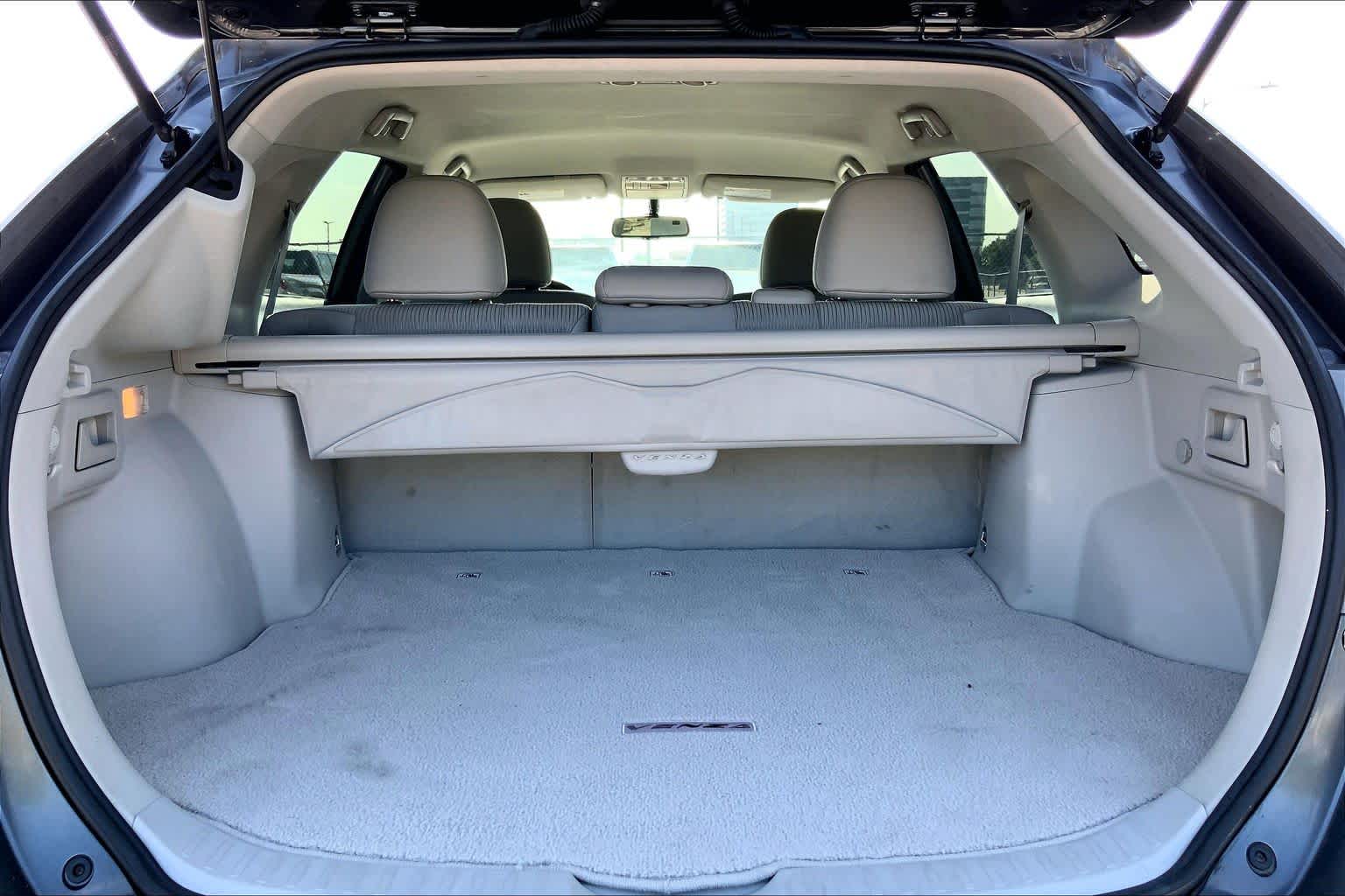 2013 Toyota Venza LE Magnetic Gray Metallic at Westside Kia