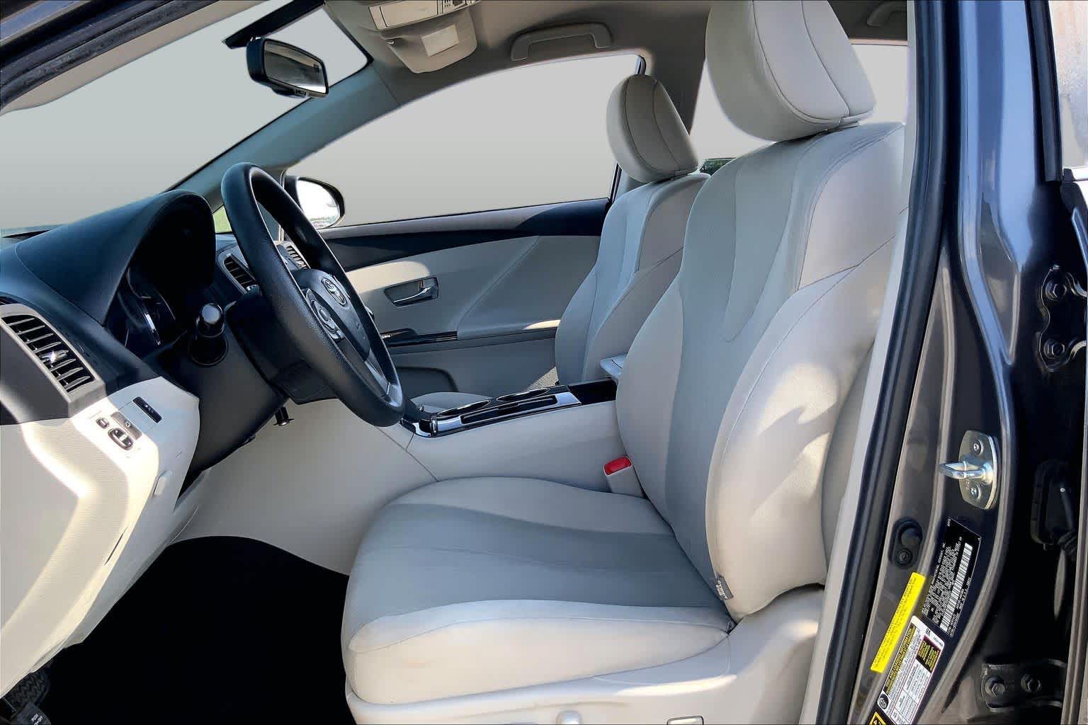 2013 Toyota Venza LE Magnetic Gray Metallic at Westside Kia