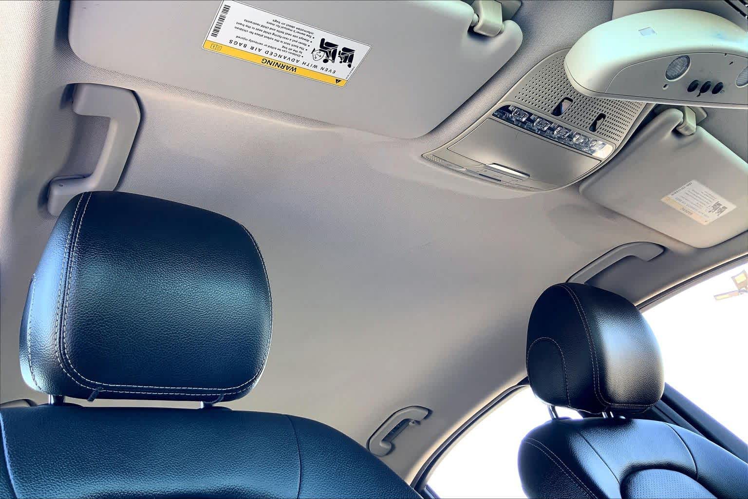 2017 Mercedes-Benz C 300 photo 14 of 36