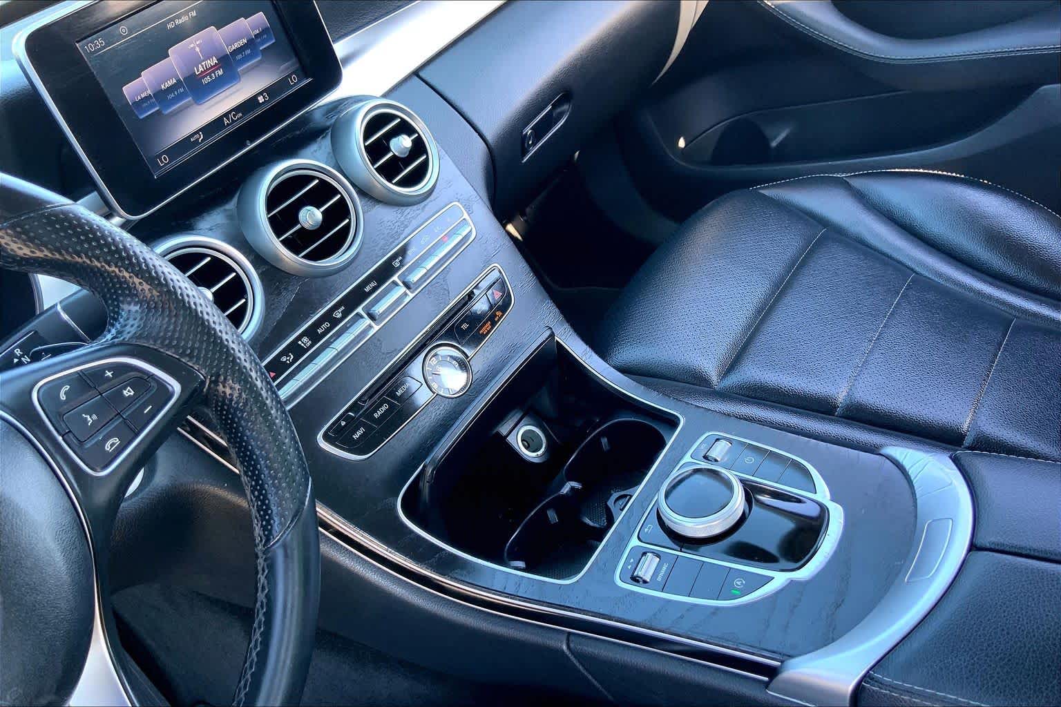 2017 Mercedes-Benz C 300 photo 16 of 36