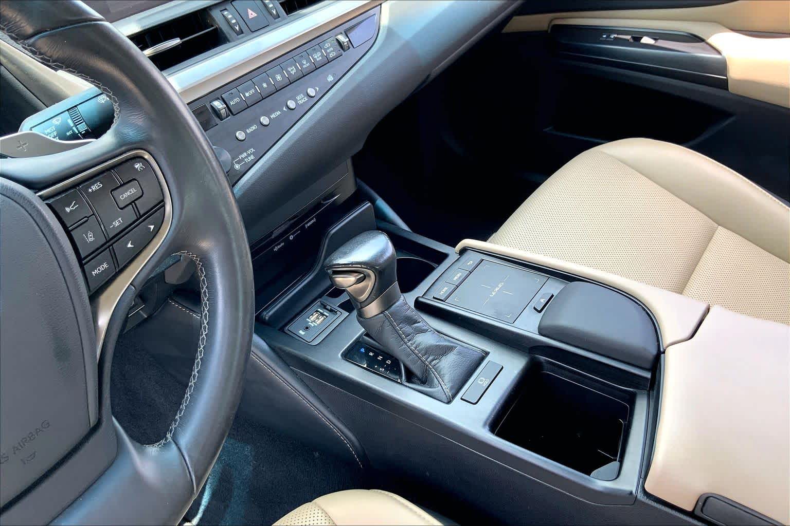 2019 Lexus ES 350  Nightfall Mica at Beck & Masten Kia