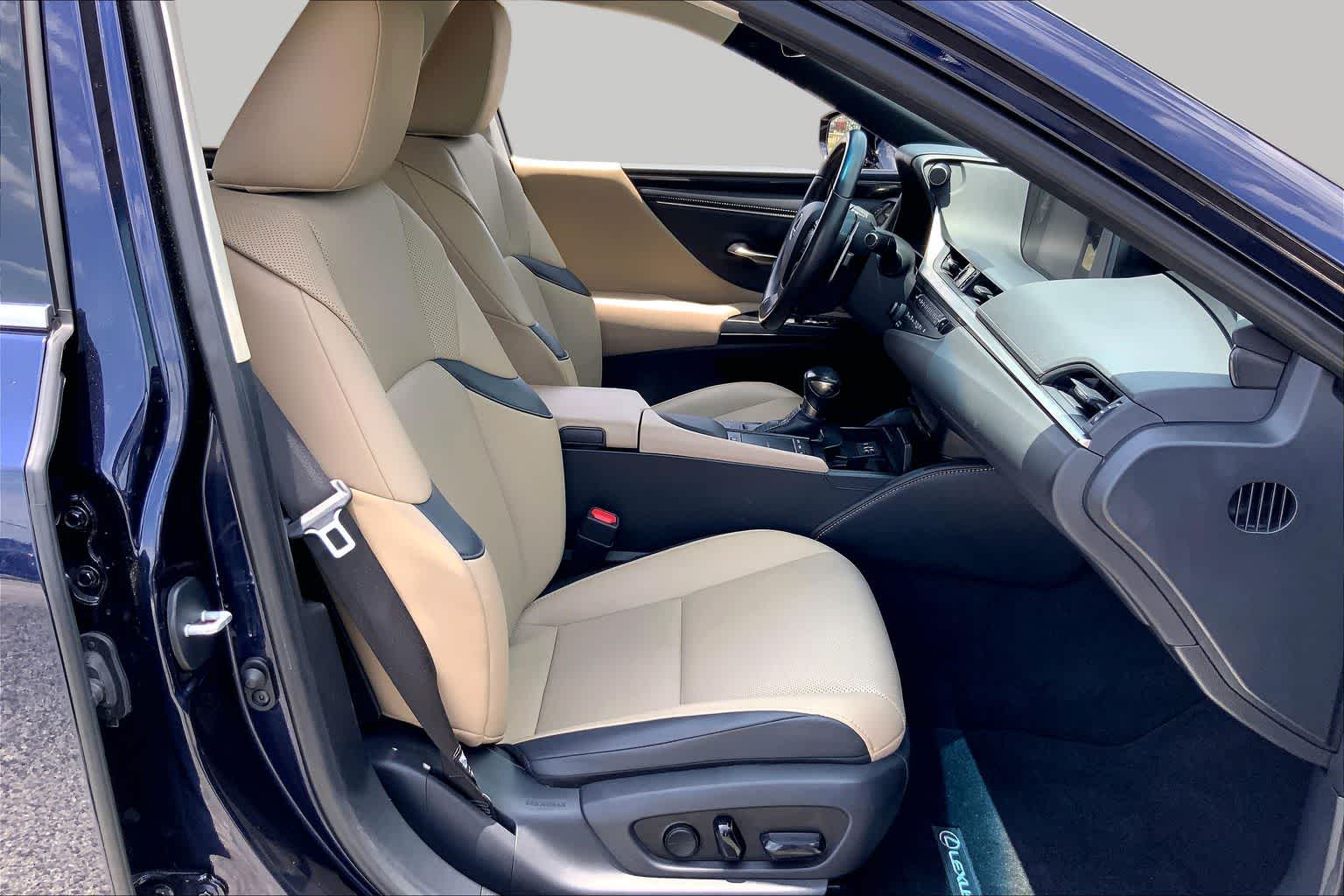 2019 Lexus ES 350  Nightfall Mica at Lexus Southwest Houston