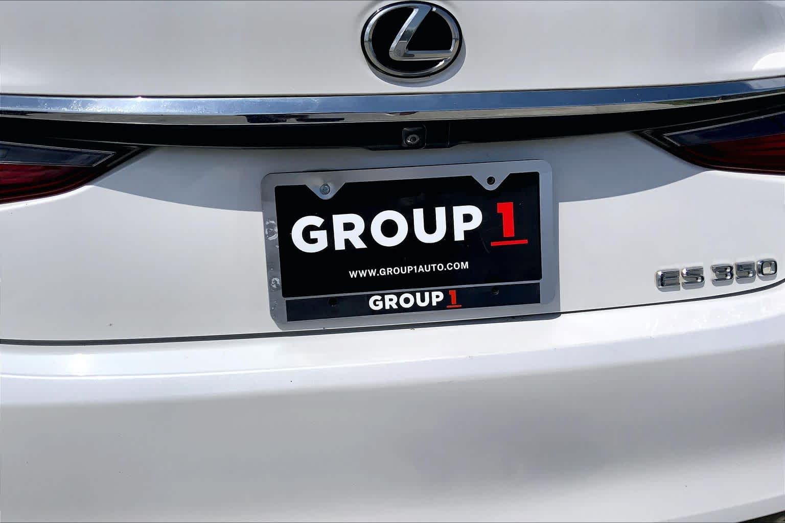 2019 Lexus ES 350  Eminent White Pearl at Lexus of Clear Lake