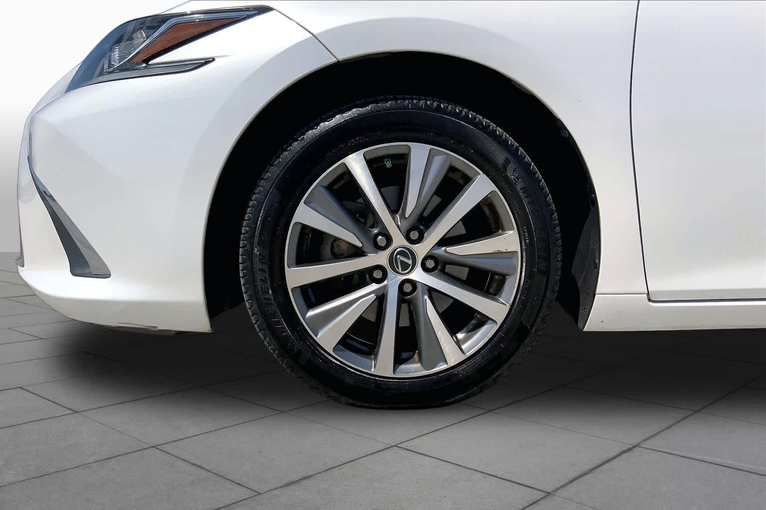 2019 Lexus ES 350  Eminent White Pearl at Lexus of Clear Lake