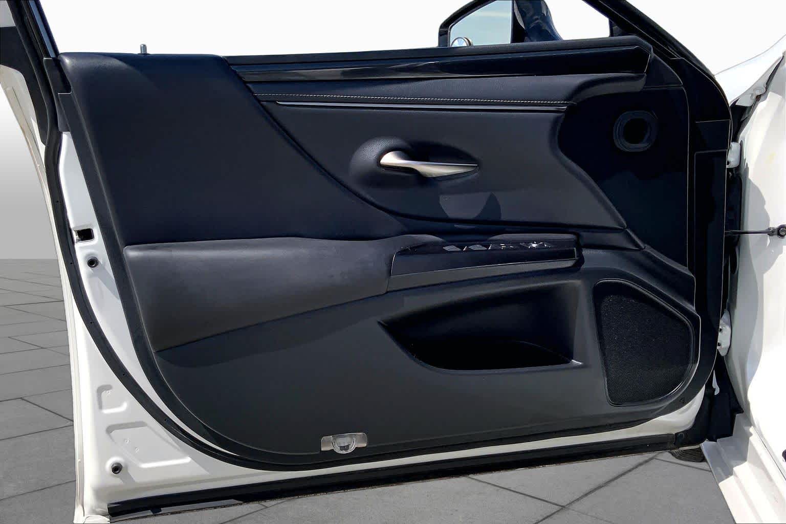 2019 Lexus ES 350  Eminent White Pearl at Lexus of Clear Lake