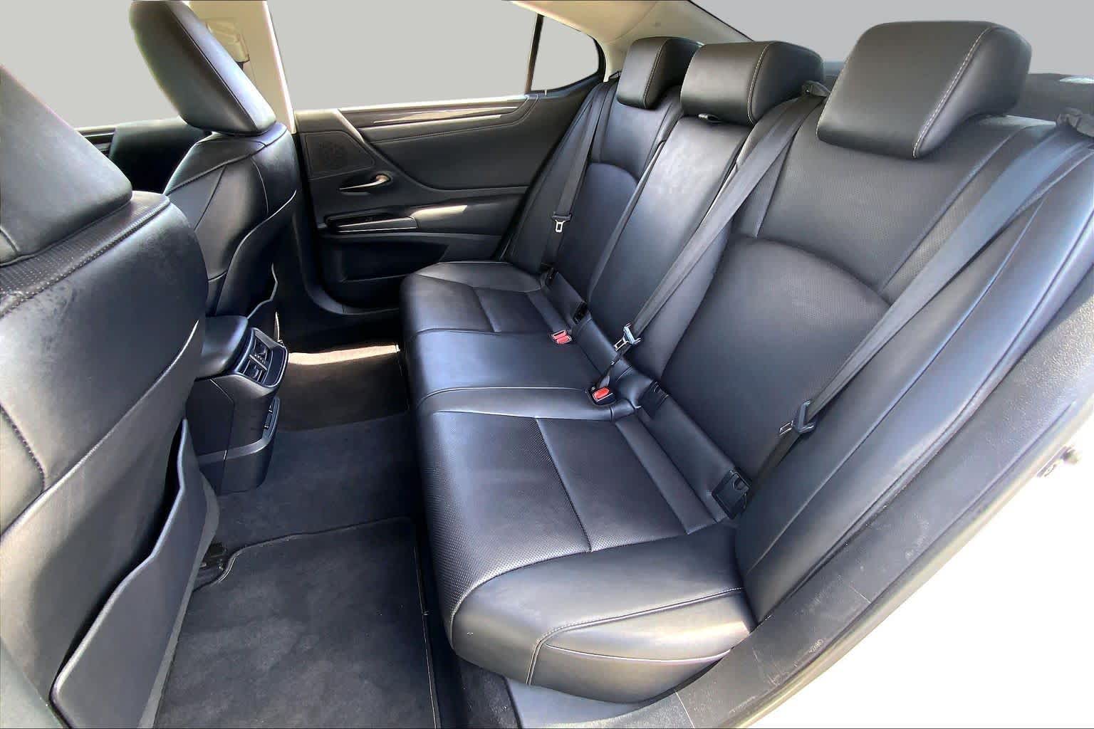 2019 Lexus ES 350  Eminent White Pearl at Lexus of Clear Lake
