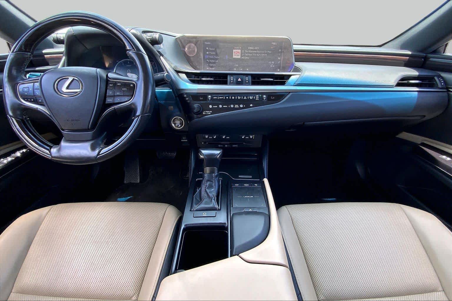 2020 Lexus ES 350  Eminent White Pearl at Group 1 Toyota Southwest
