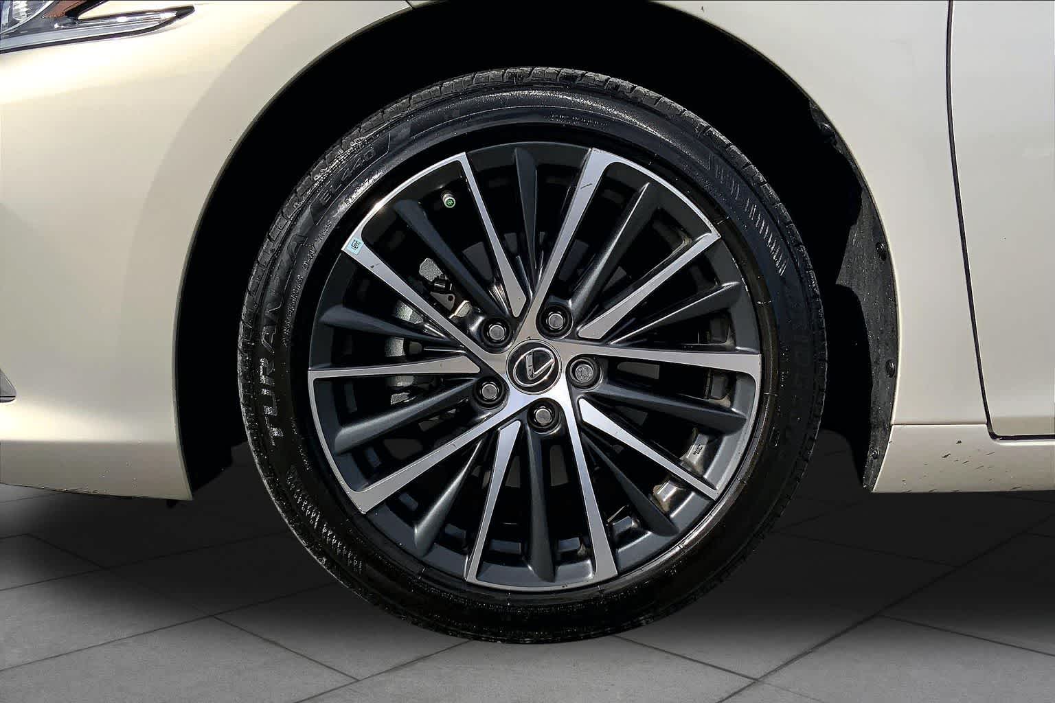 2024 Lexus ES 350  Moonbeam Beige Metallic at Lexus Southwest Houston