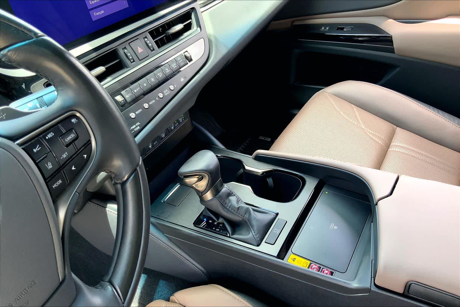 2025 Lexus ES 350 Ultra Luxury  Eminent White Pearl at Lexus Southwest Houston