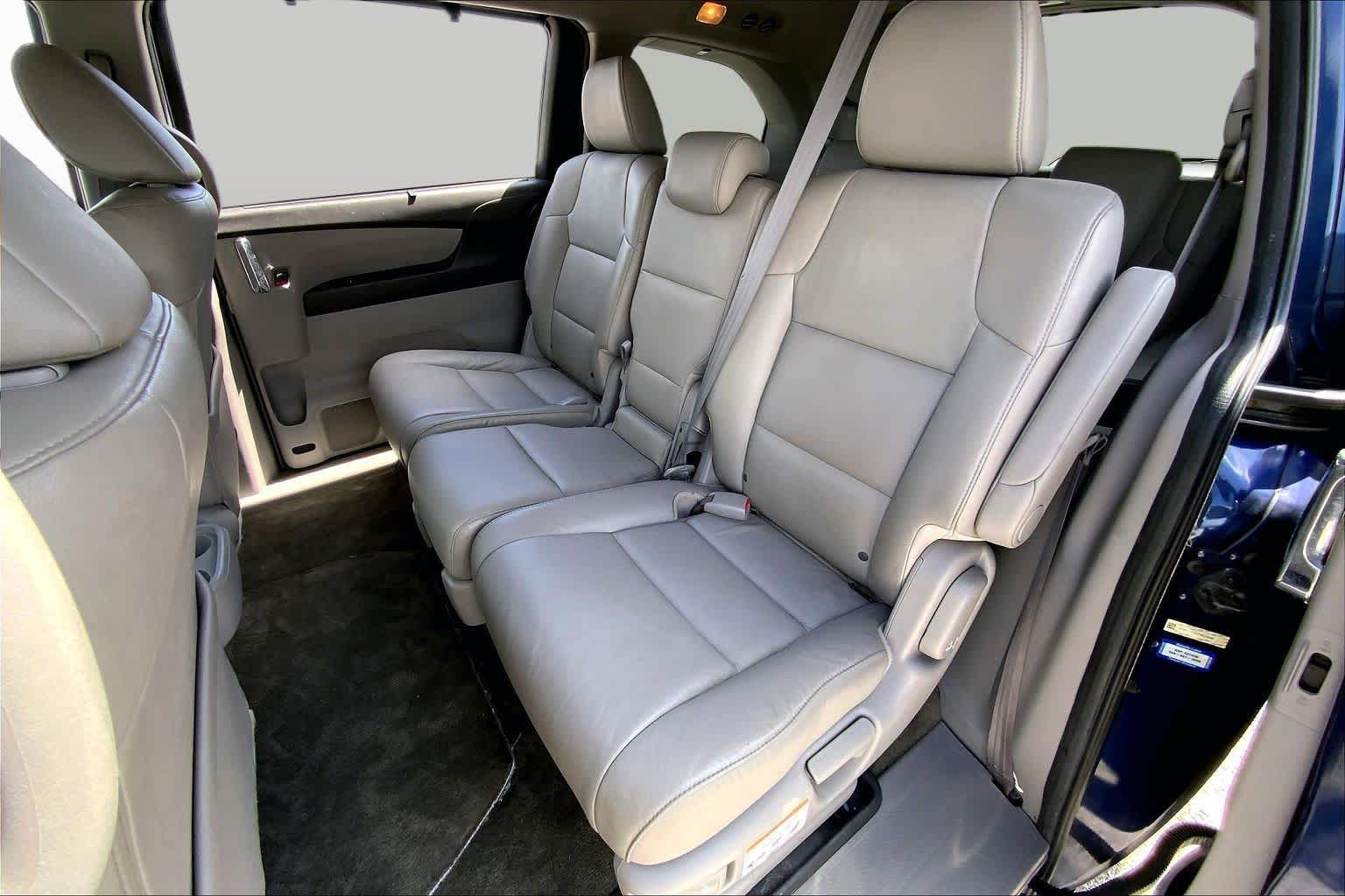 2015 Honda Odyssey EX-L Obsidian Blue Pearl at Group 1 Toyota Southwest