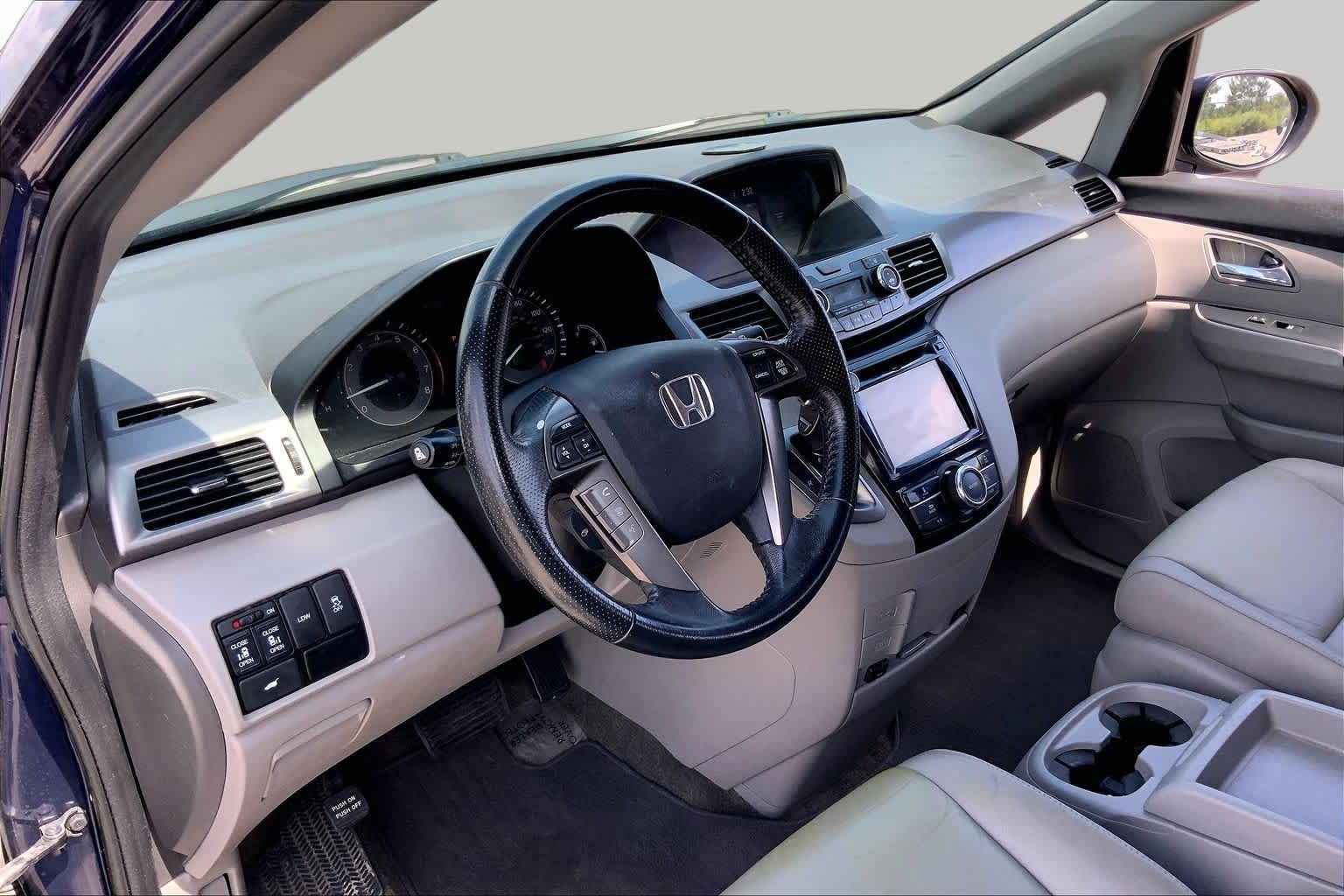 2015 Honda Odyssey EX-L Obsidian Blue Pearl at Group 1 Toyota Southwest