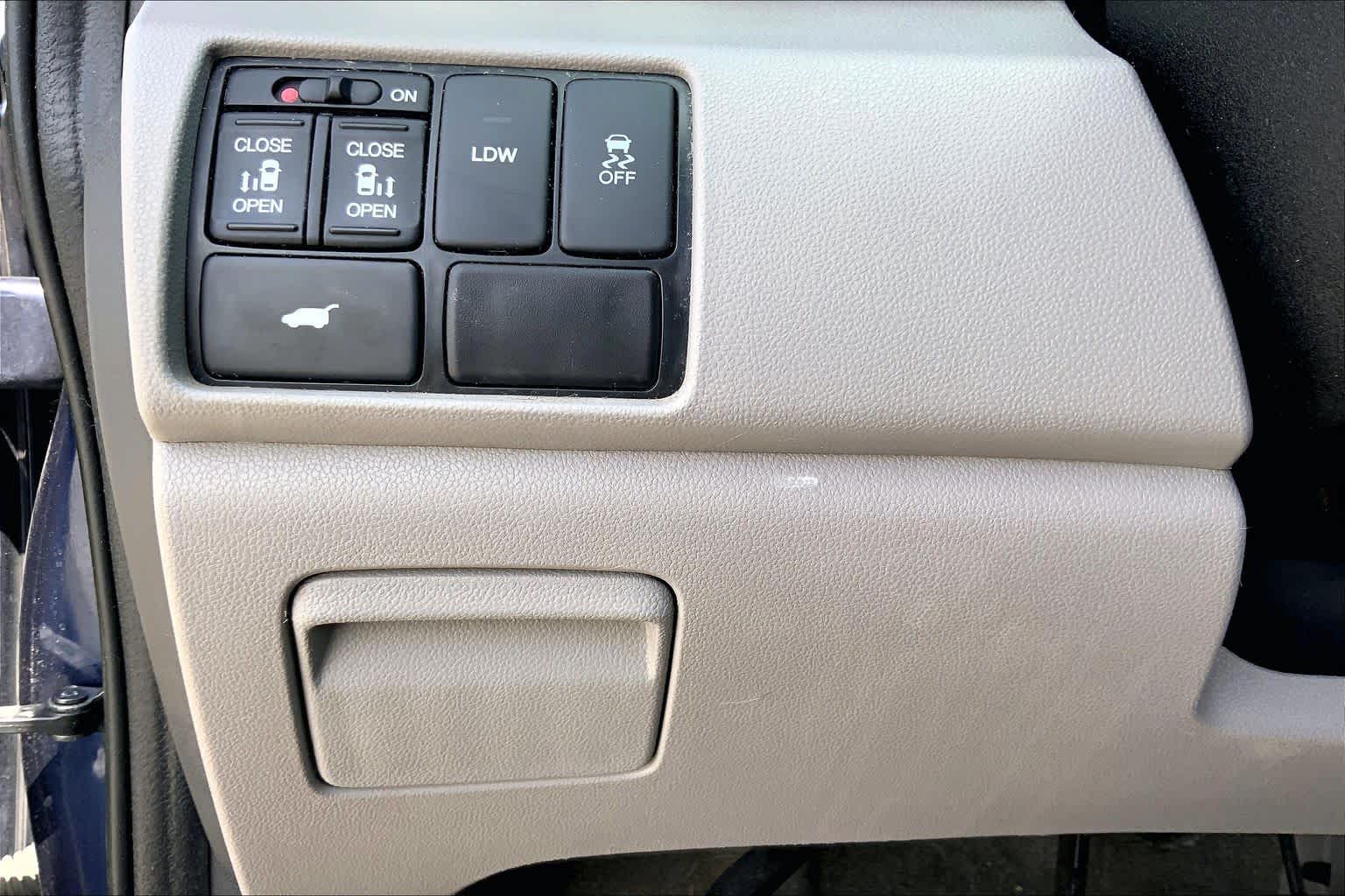2015 Honda Odyssey EX-L Obsidian Blue Pearl at Group 1 Toyota Southwest