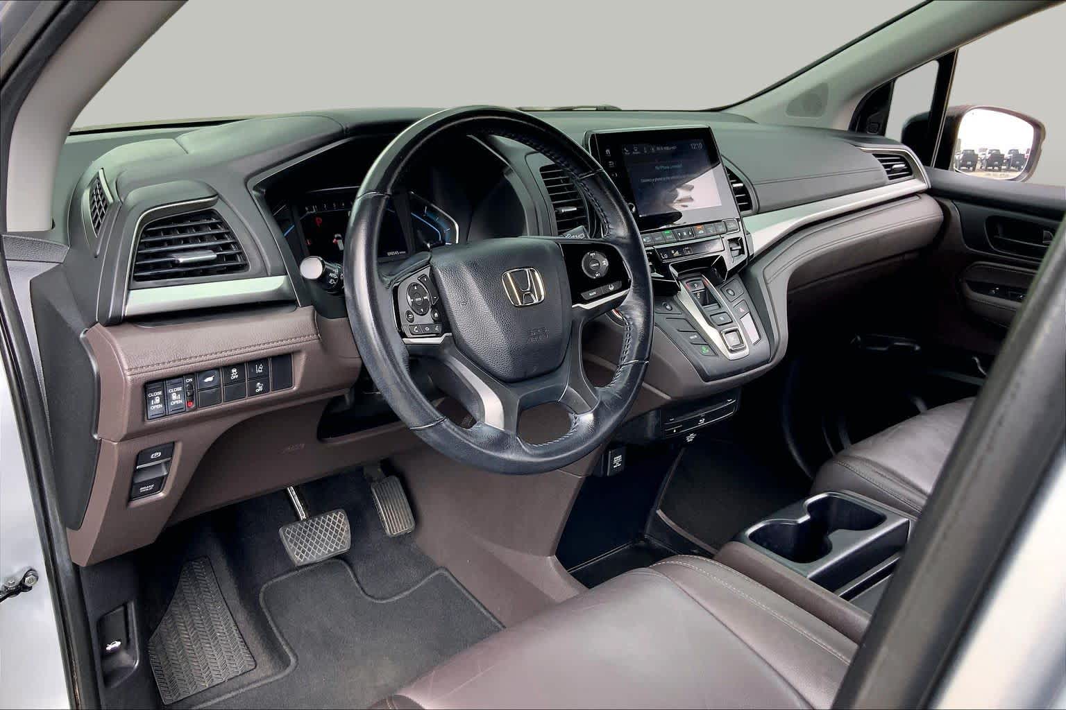 2019 Honda Odyssey EX-L w/Navi/RES Lunar Silver Metallic at AutoNation USA Houston